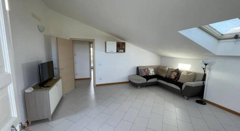 Rental apartment with 2 rooms for 6 persons — photo 4