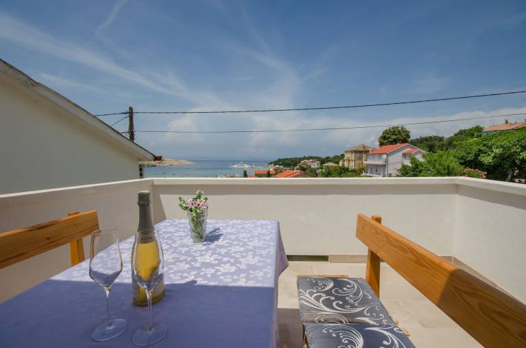 Fully equipped apartment with terrace & barbeque | Sea view | Beach nearby | Dogs allowed — photo 2