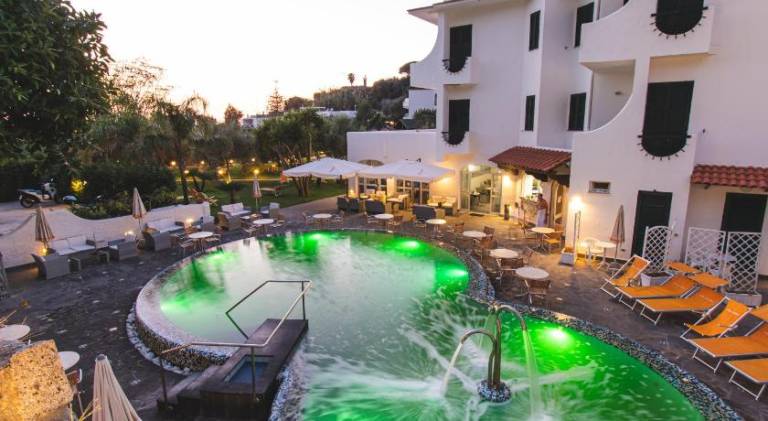 Victoria Park Resort — photo 4