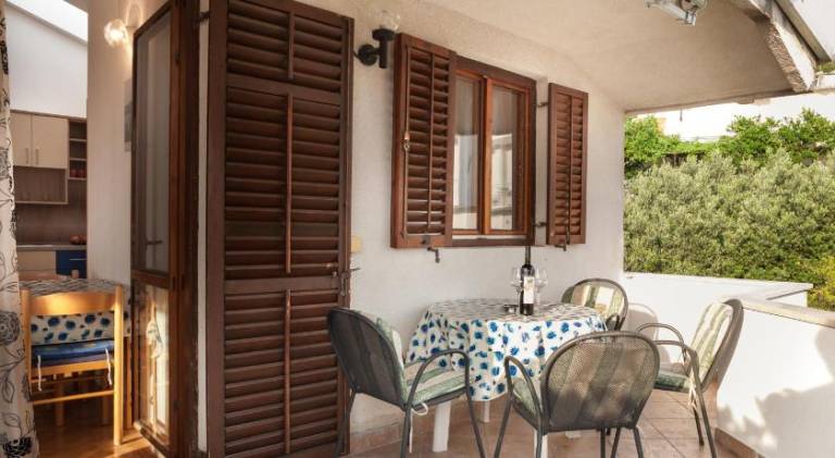 Lovely holiday apartment with barbeque & patio | Good for workation | Dogs allowed — photo 5