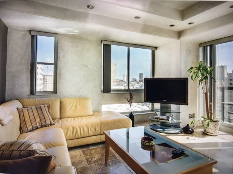 Condo  Presidio