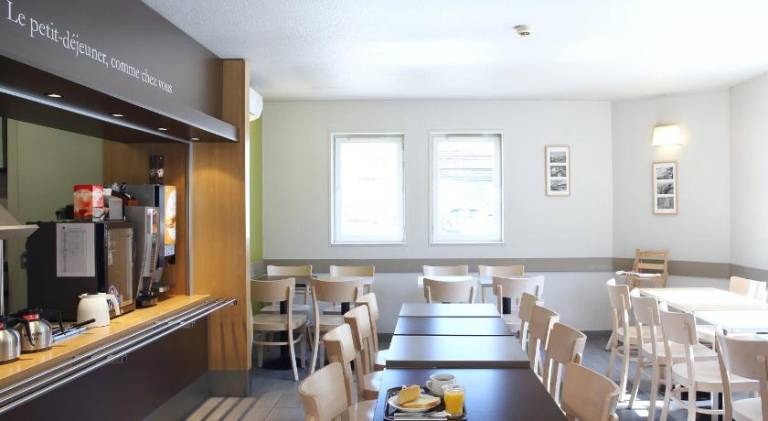 B&B HOTEL Villeneuve Loubet Plage — photo 2