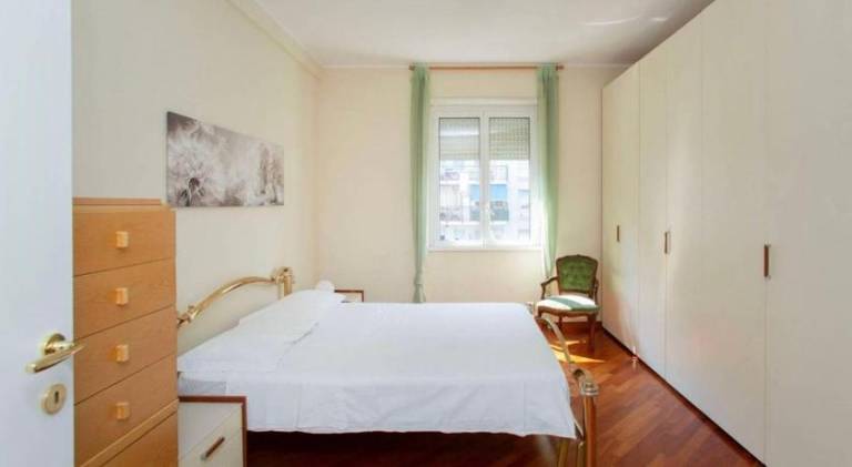 Apartment with 1 room for 2 persons in Segrate