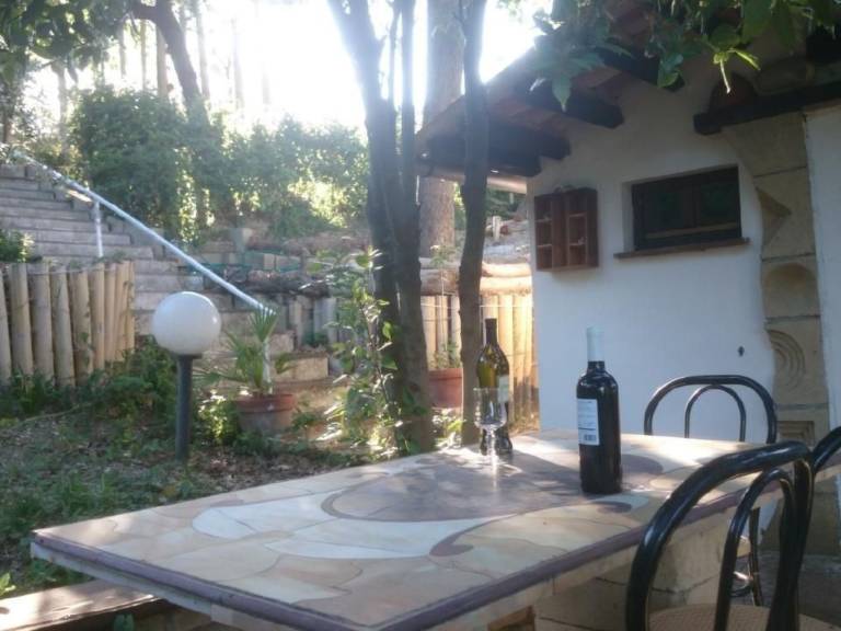 Rental apartment with pool, yard & terrace | Nature view — photo 3