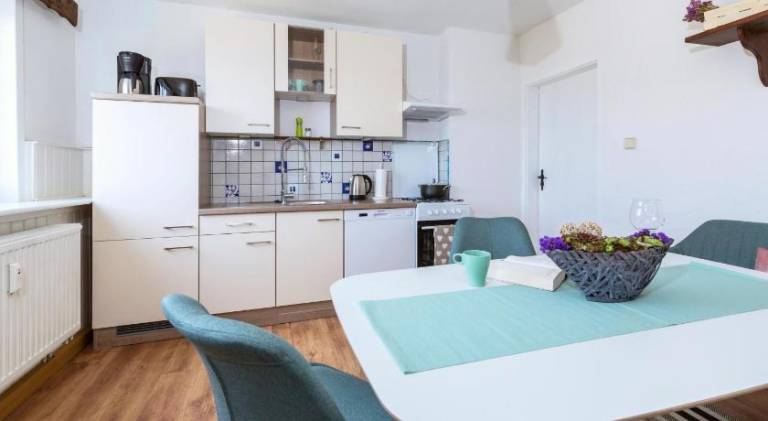 Apartment | Pet-friendly — photo 2