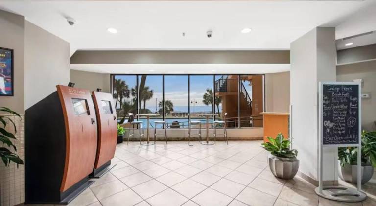 Holiday apartment with pool & jacuzzi — photo 5