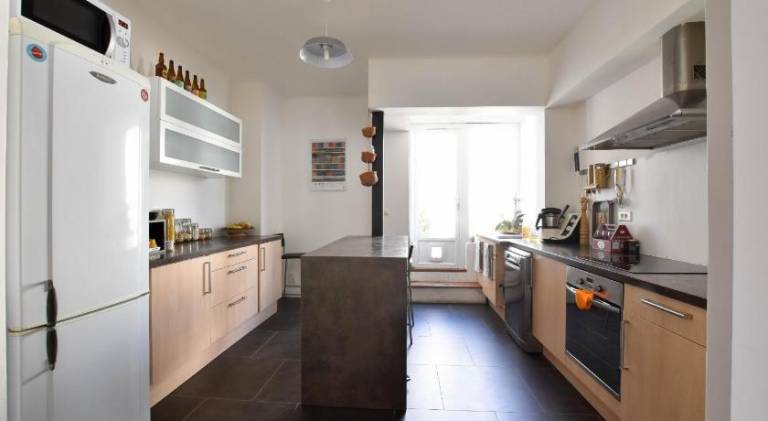 Rental apartment with barbecue & patio — photo 3