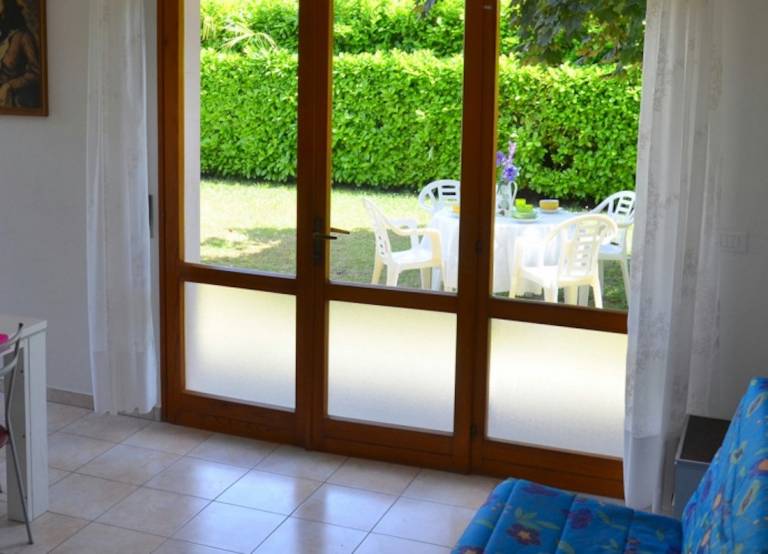 Family-oriented charming rental apartment with garden | Garden view | Pets are welcome — photo 5