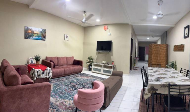 300 m&sup2; Ferienhaus