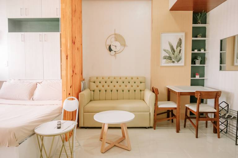 Apartment with pool — photo 2