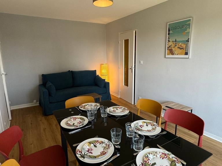 Holiday apartment with 2 rooms for 6 persons — photo 4