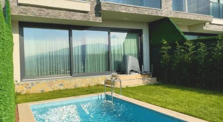 Villa with terrace, private pool & barbeque — photo 5
