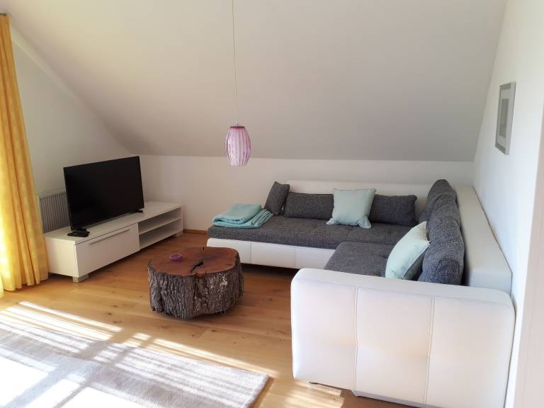 Ferienwohnung Holzelfingen