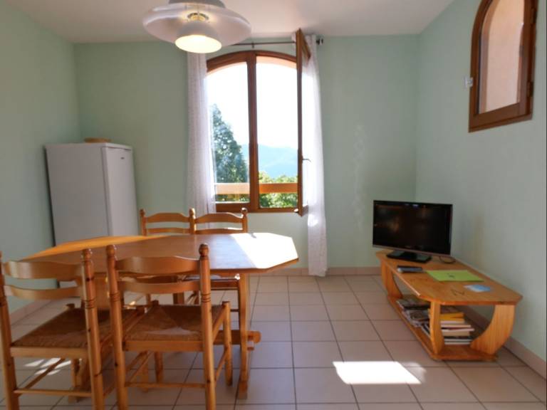 Gite with 2 rooms for 4 persons — photo 3