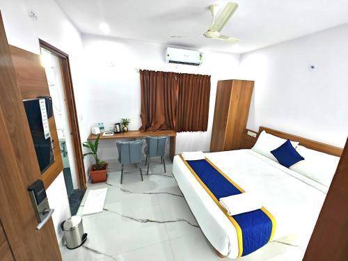 Keerthis Grand Airport Hotel