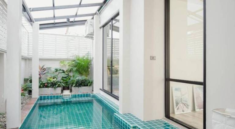 Charming vacation home with pool | Pet-friendly — photo 5