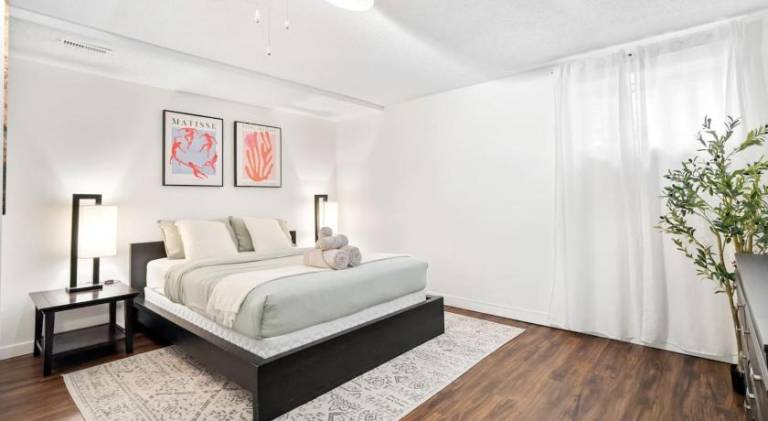 Vacation home | Good for workation | Pet-friendly in Calgary, AB