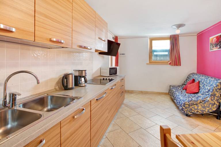 "Appartamento 2 - Alpen Suite" with Mountain View, Garden & Wi-Fi — photo 5