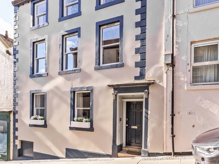 Family-friendly cottage with yard | River view | Beach nearby | Dogs allowed in Berwick-upon-Tweed