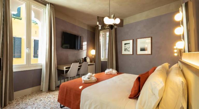 Bed & Breakfast  Castello