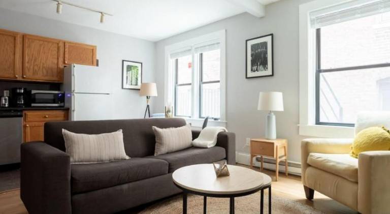 Cozy 1br Walk anywhere — photo 3
