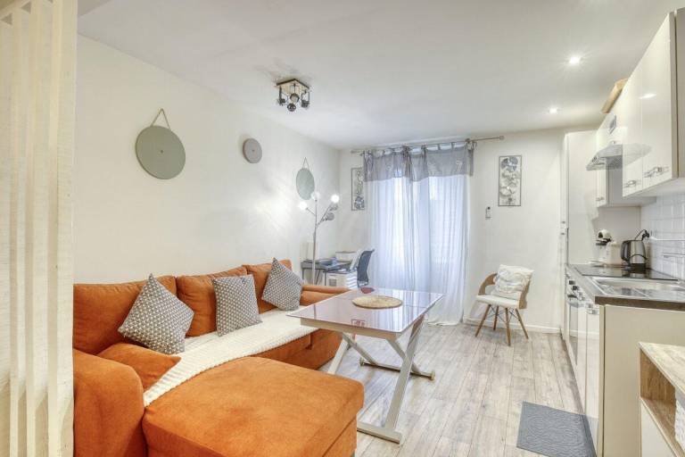 Charming rental apartment | Dogs allowed in Goussainville