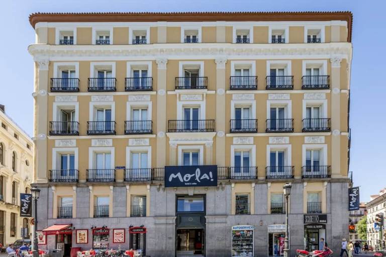 Aparthotel Embajadores