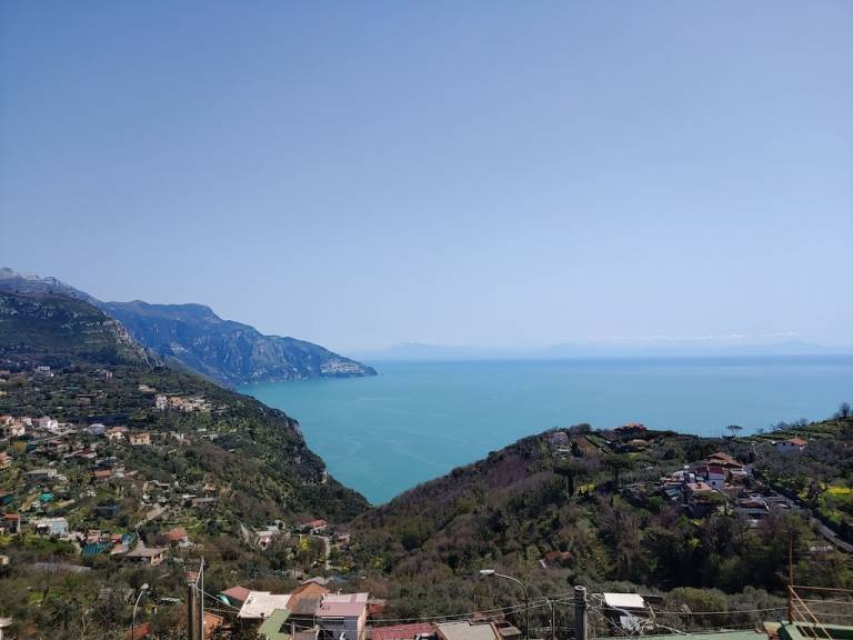 Dom Massa Lubrense