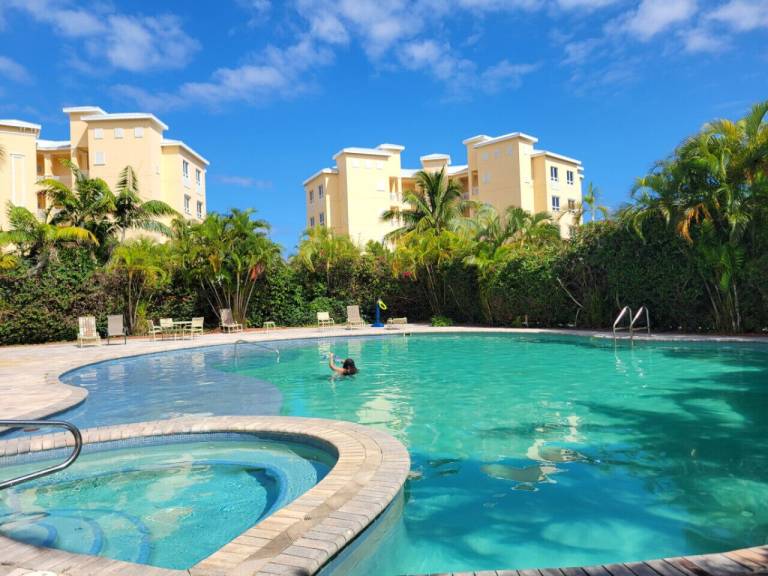 Condo Freeport