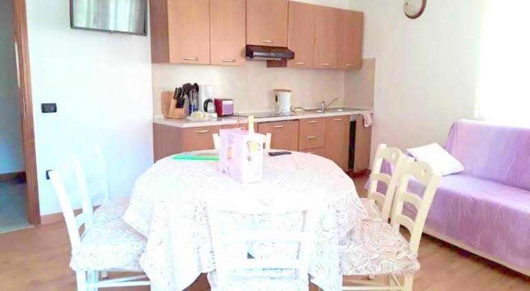 Apartment with 2 rooms for 6 persons in Tignale