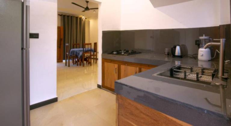 Beautiful villa with terrace & yard | Perfect for remote work | Dogs allowed — photo 3
