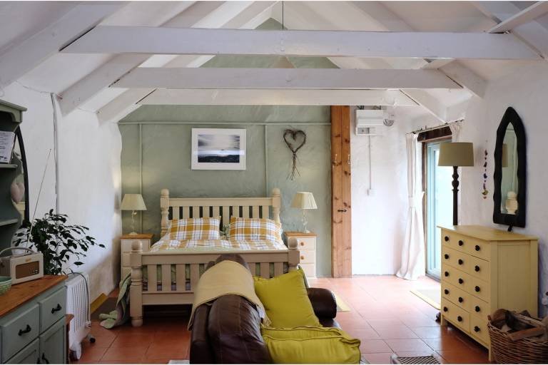 Cottage Sleeps 2 Parking Wood Fire Garden Pets