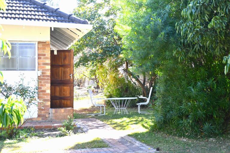 House  Avondale