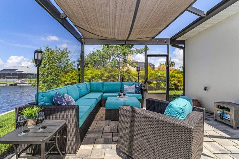 Vacation home with private pool & BBQ — photo 3