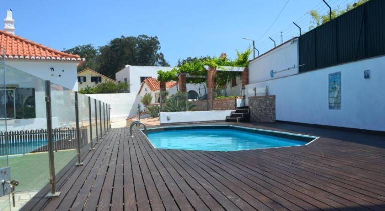 Villa with patio, barbecue & private pool — photo 2