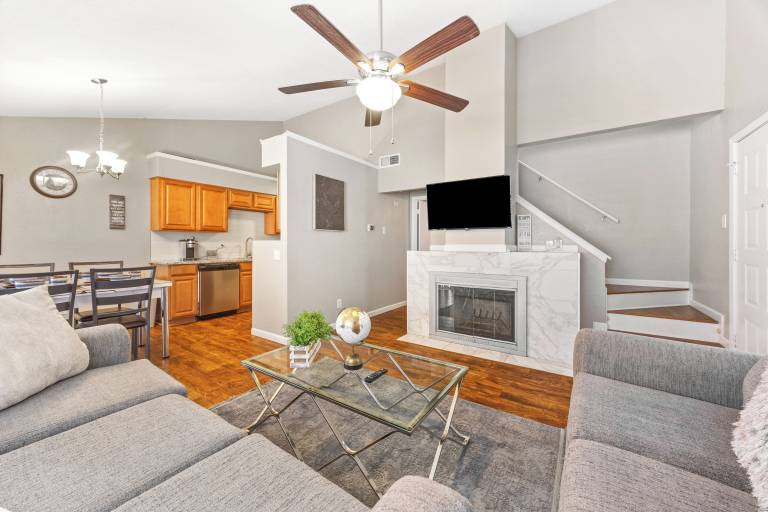 Condo  Addison