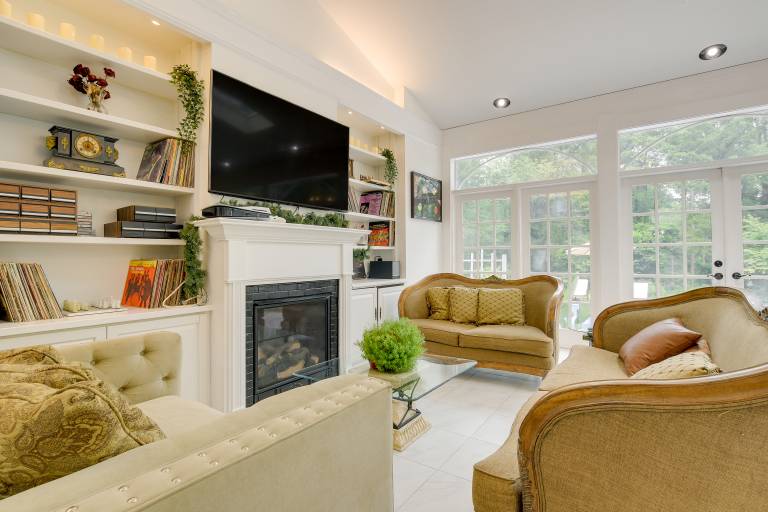 Spacious Durham Home w/ Fire Pit & Hot Tub! — photo 4