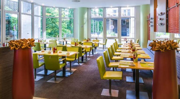 Novina Hotel Wohrdersee Nurnberg City — photo 3
