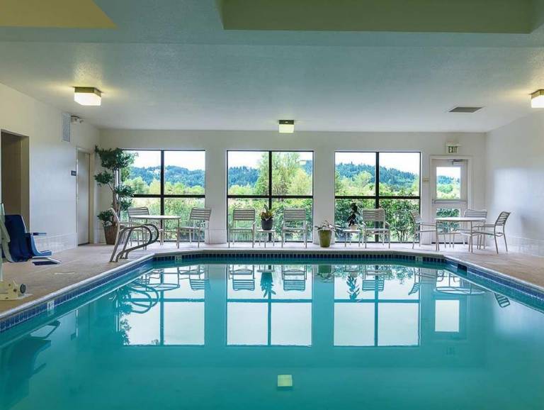 Hampton Inn Eugene — photo 2