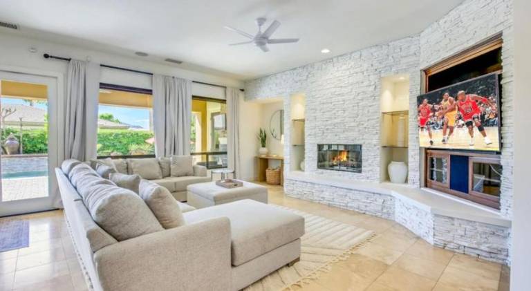 House with jacuzzi & pool | Perfect for remote work — photo 4