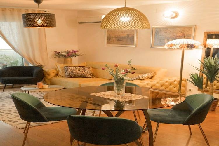 Apartment Split