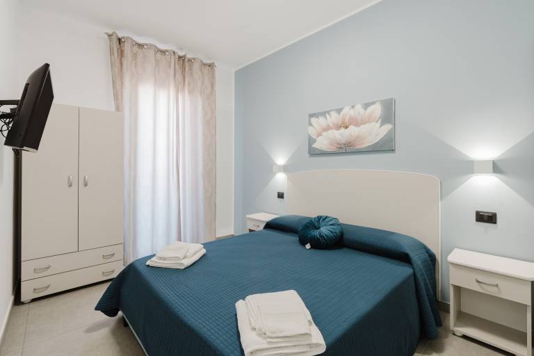 Privatzimmer in Castelvetrano für max. 2 Personen Privatzimmer in Castelvetrano für max. 2 Personen