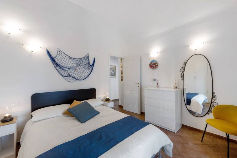 Rental apartment | Next to Piazza De Ferrari | City view in Genoa