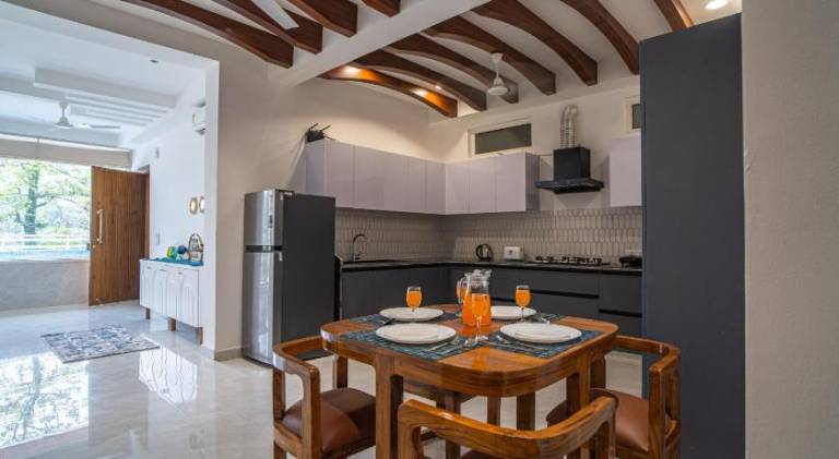 186 m&sup2; Villa