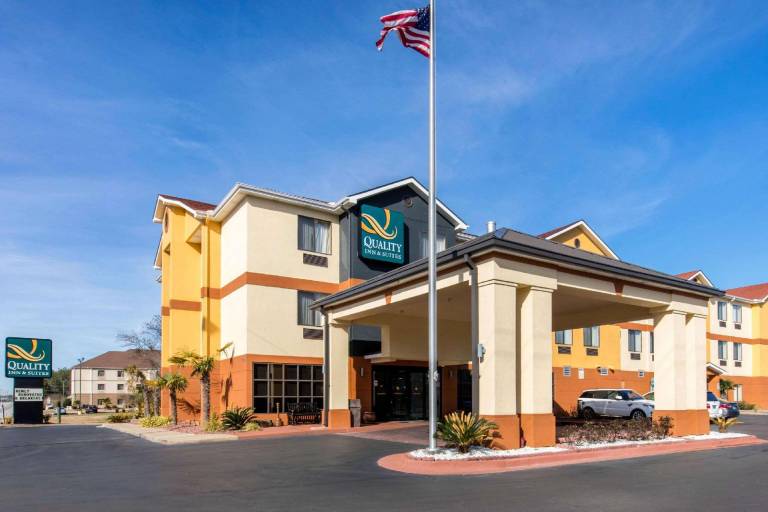 Quality Inn & Suites Montgomery East Carmichael Rd in Montgomery