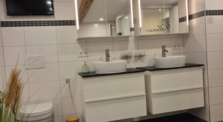 Apartment with BBQ, sauna & patio — photo 2