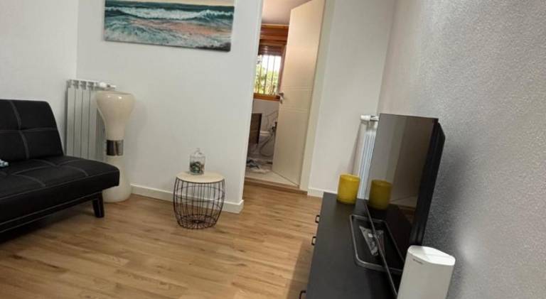 Rental apartment with 1 room for 4 persons in Bordighera