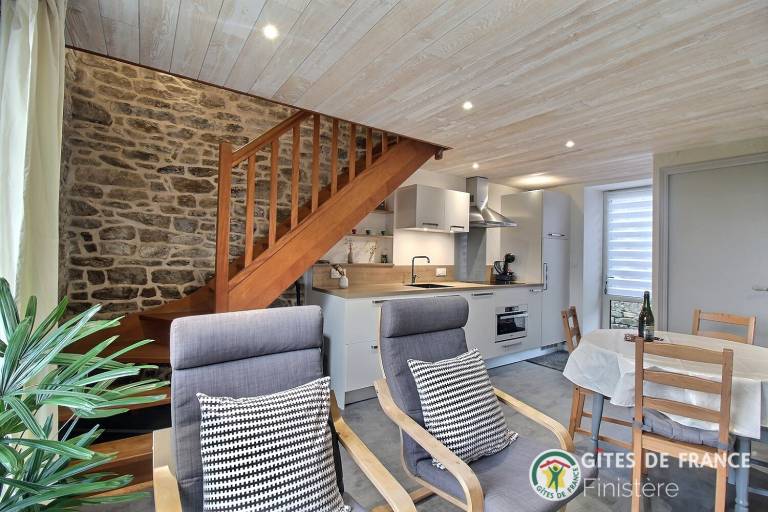 Charming gite with barbeque, patio & yard | Dogs allowed — photo 3