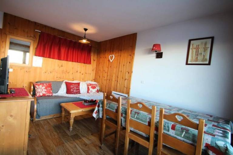 Holiday apartment with sauna, pool & patio | Ski nearby | Dogs allowed — photo 3