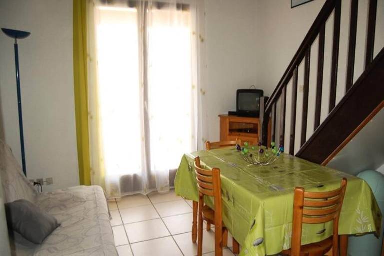 Pleasant rental apartment with patio | Close to the beach | Dogs allowed — photo 5